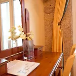 Fonte De San Roque 산티아고데콤포스텔라