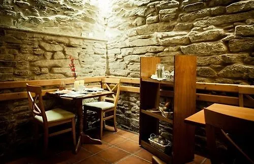 Fonte De San Roque 호텔 산티아고데콤포스텔라