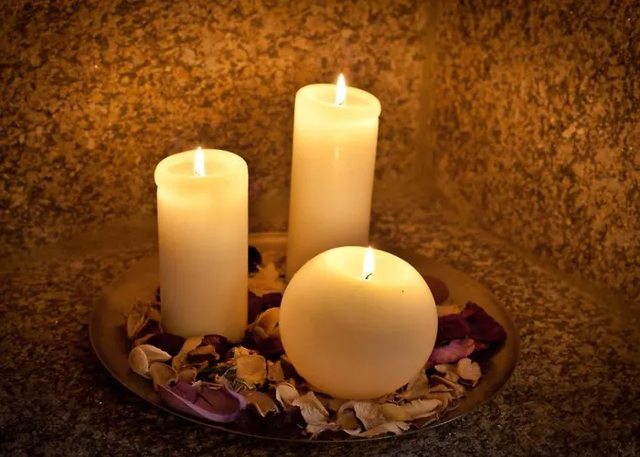 Fonte De San Roque Otel *