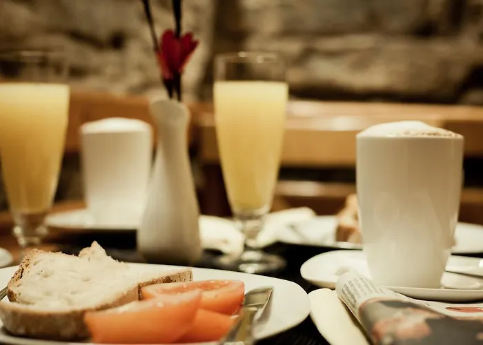 Fonte De San Roque Hotel *